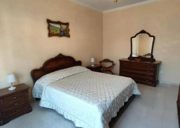 Semesterbostad Casa Aranci *