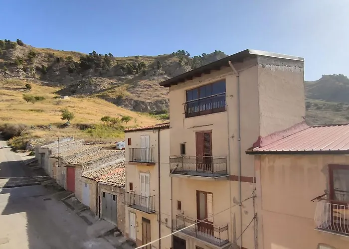 Semesterbostad Casa Aranci