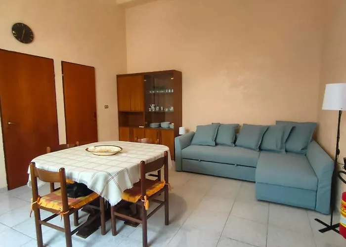 Semesterbostad Casa Aranci *